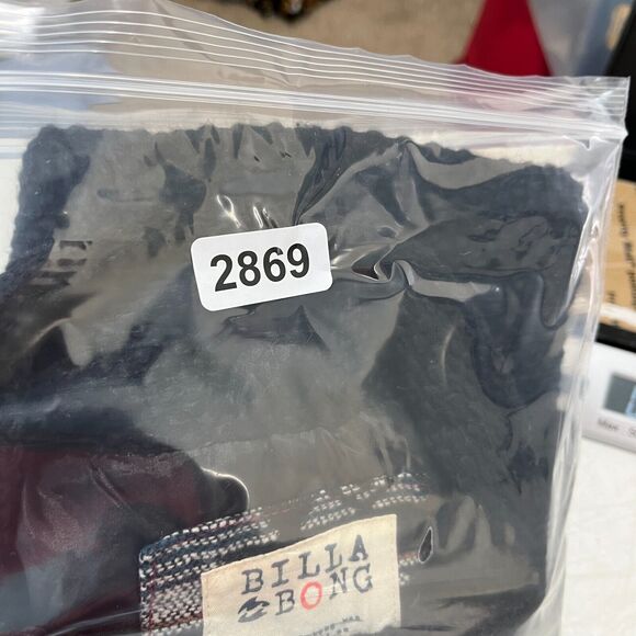 Billabong Poncho Jacket Womens Medium Black Wool Blend Heavyweight Outerwear - Picture 12 of 13